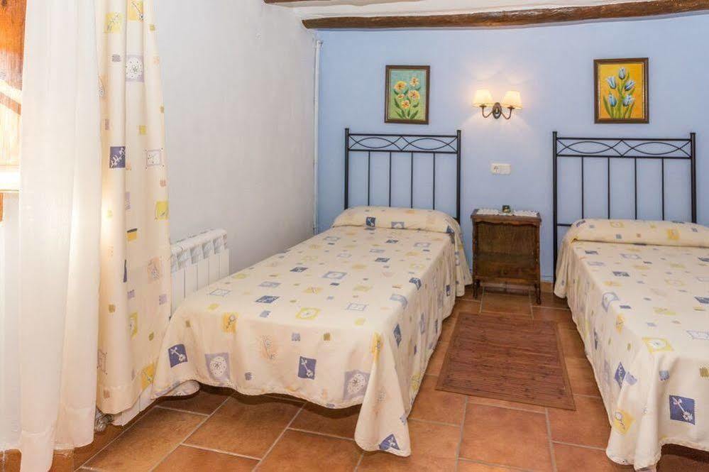 Apartamentos Casa Lola Rodeados De Montanas Y Rios Beceite Bagian luar foto