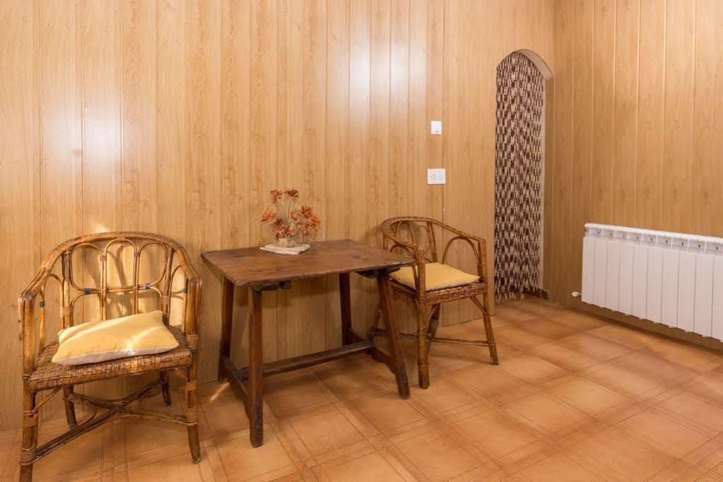 Apartamentos Casa Lola Rodeados De Montanas Y Rios Beceite Bagian luar foto